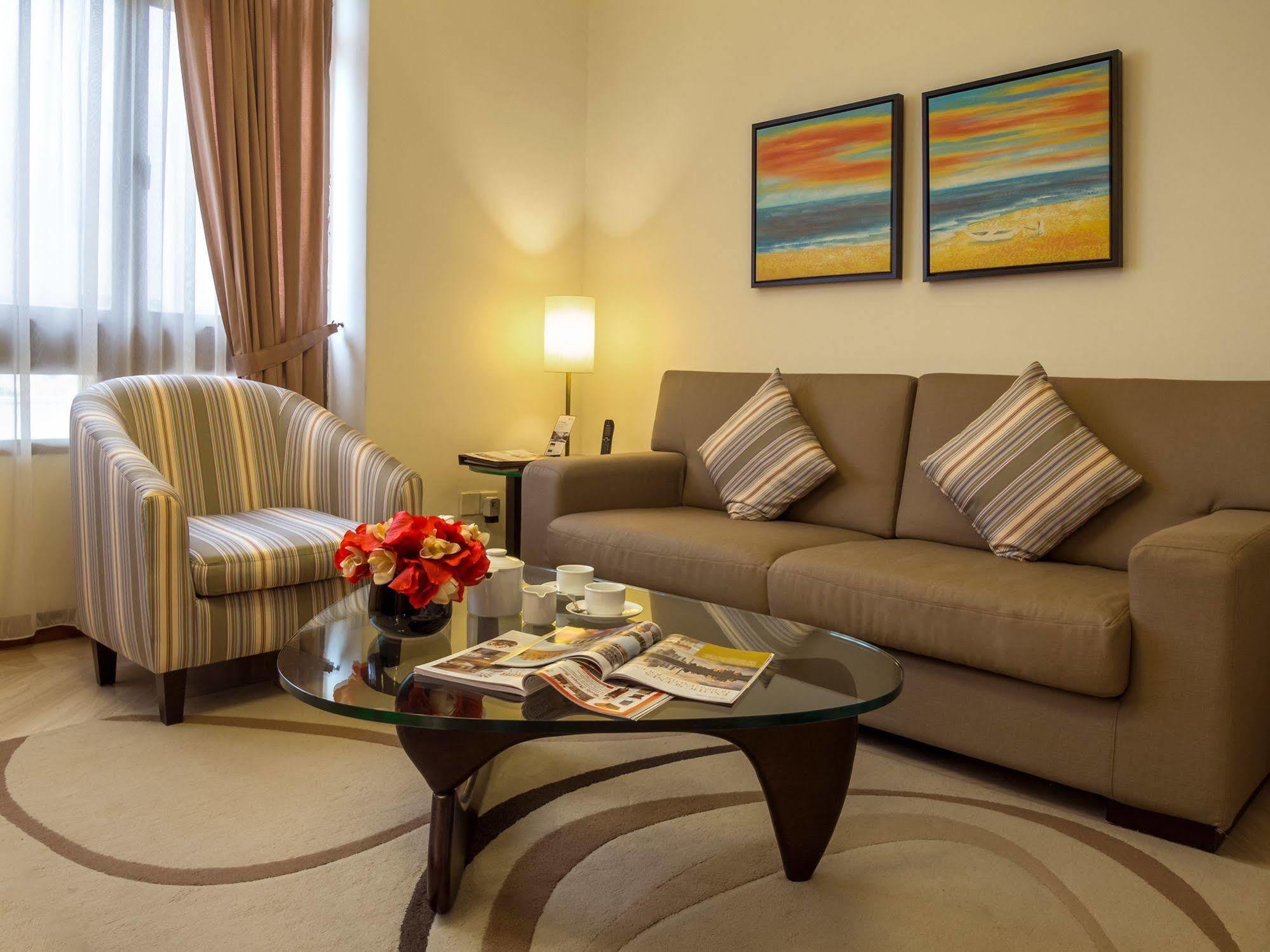 Village Residence Clarke Quay By Far East Hospitality Singapore Eksteriør billede